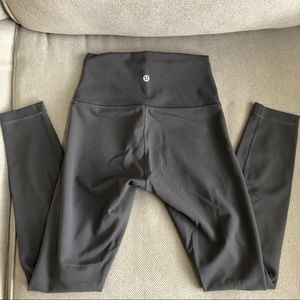 Lululemon Wunder Train 25” inseam